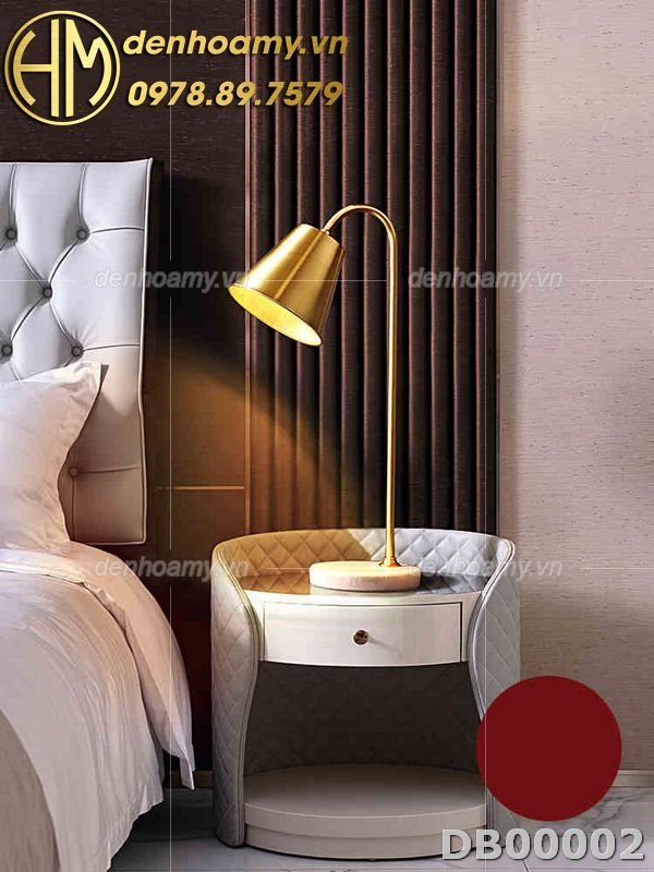 Đèn bàn trang trí phòng ngủ phong cách hiện đại DB00002